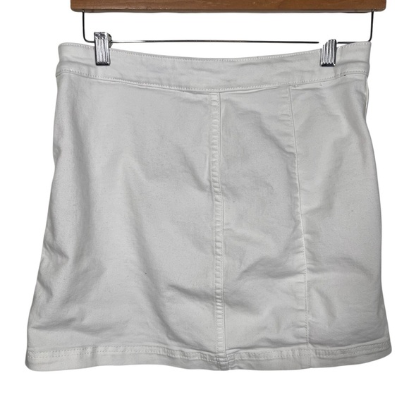Free People Little Daisies White Mini Skirt Size 8 - Picture 3 of 5